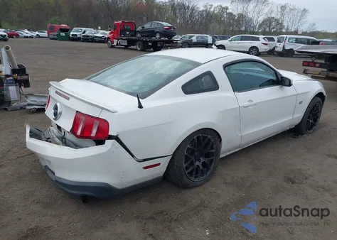 2010 Ford Mustang Gt/Gt Premium from USA, damaged, VIN 1ZVBP8CH9A5123219